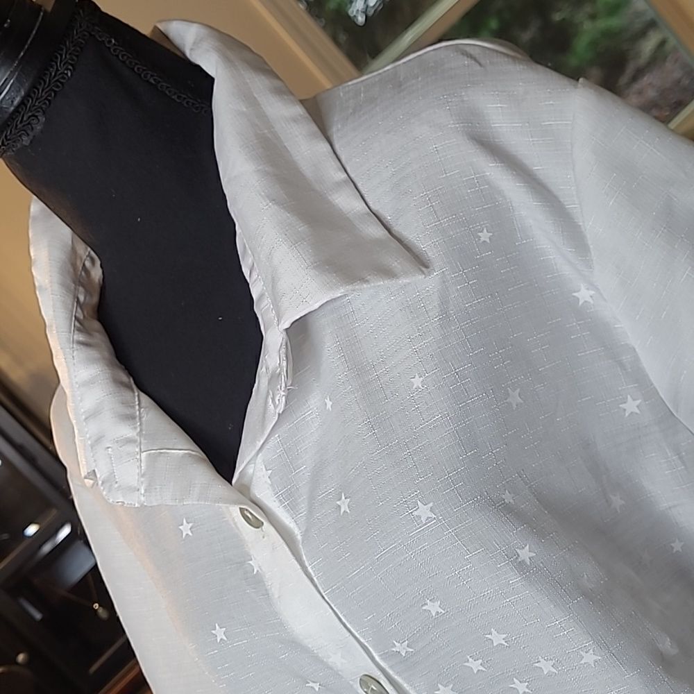 Nora Cora white blouse  - Picture 2 of 8